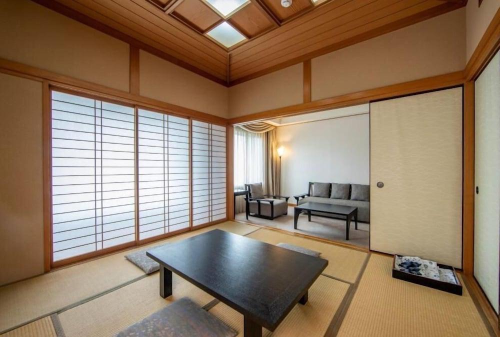 Hotel Cadenza Tokyo Bagian luar foto