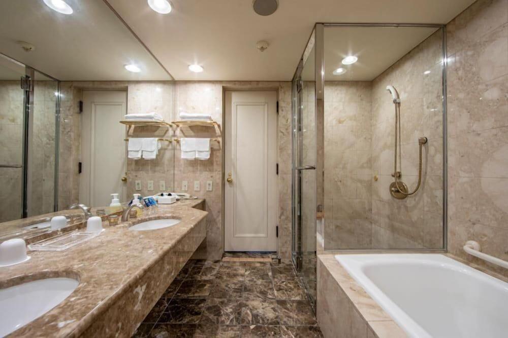 Hotel Cadenza Tokyo Bagian luar foto