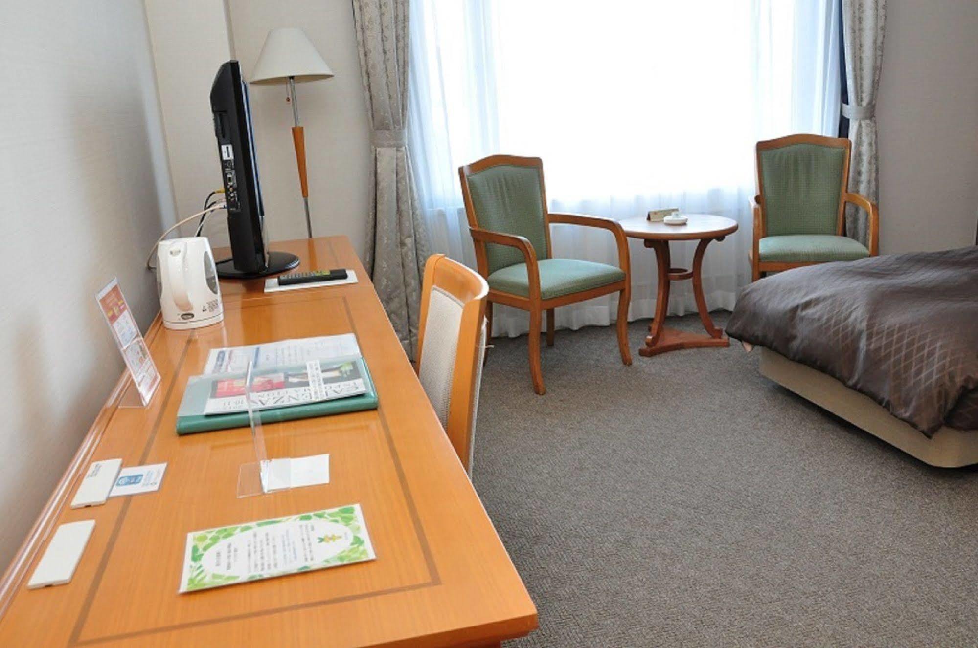 Hotel Cadenza Tokyo Bagian luar foto